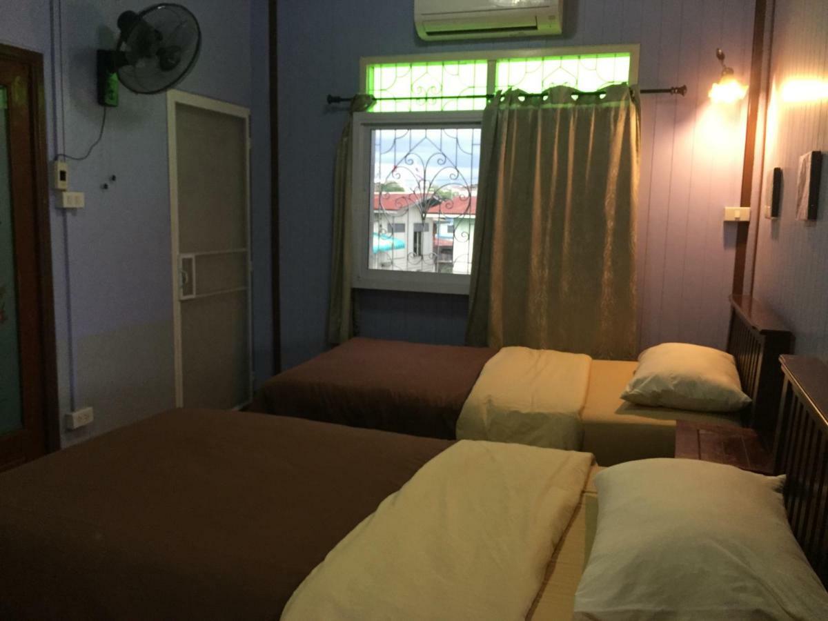 Baan Bussara Hotell Ayutthaya Eksteriør bilde